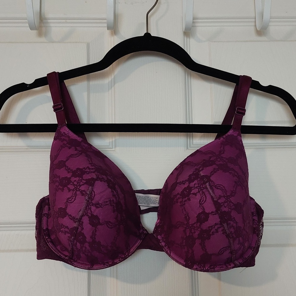 Victoria’s Secret Purple Lace T-Shirt Bra